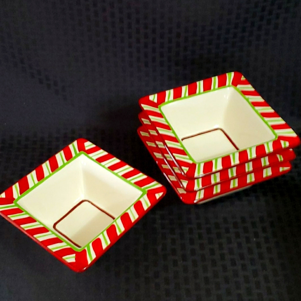 🎅4 Christmas 🎄 6" Serving Bowls